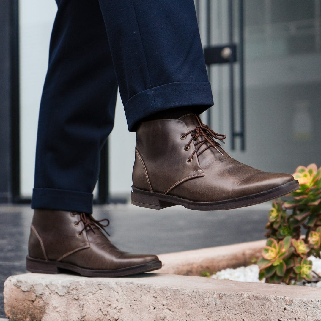 Botas Chukka Cuero Liso Café