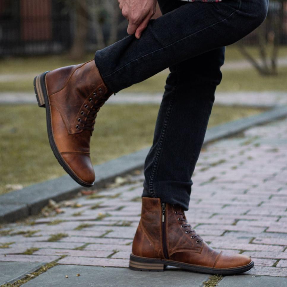 Botas y botines en cuero para hombre